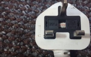 Changing A Plug Or Fuse Safely